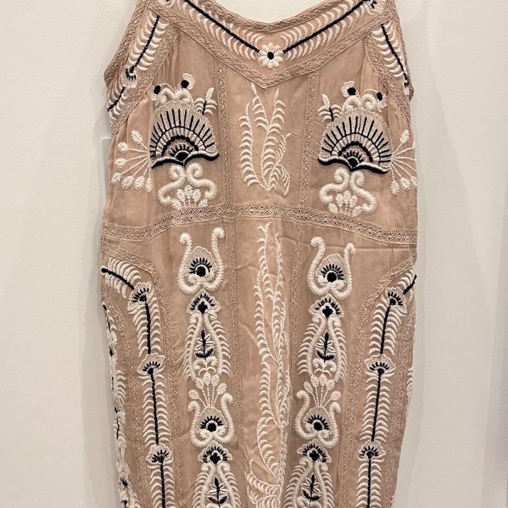 Anthropologie Maeve Embroidered Sleeveless Midi Slip Dress XS - *FREE* Shipping - Picture 4 of 12